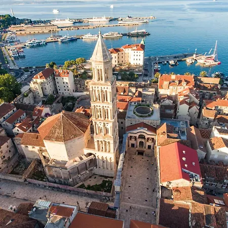 Comfy & Urban On Znjan Near Apartman Split