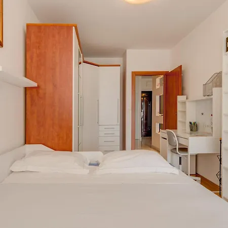 Comfy & Urban On Znjan Near *