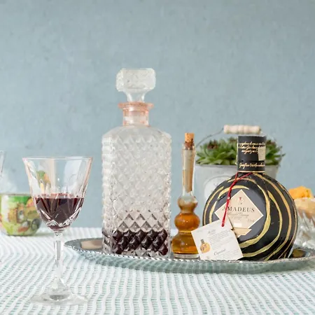 Comfy & Urban On Znjan Near Apartman