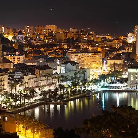 Διαμέρισμα Comfy & Urban On Znjan Near Σπλιτ