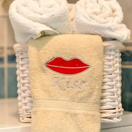 Comfy & Urban On Znjan Near Διαμέρισμα