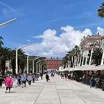 Апартаменты Comfy & Urban On Znjan Near Сплит